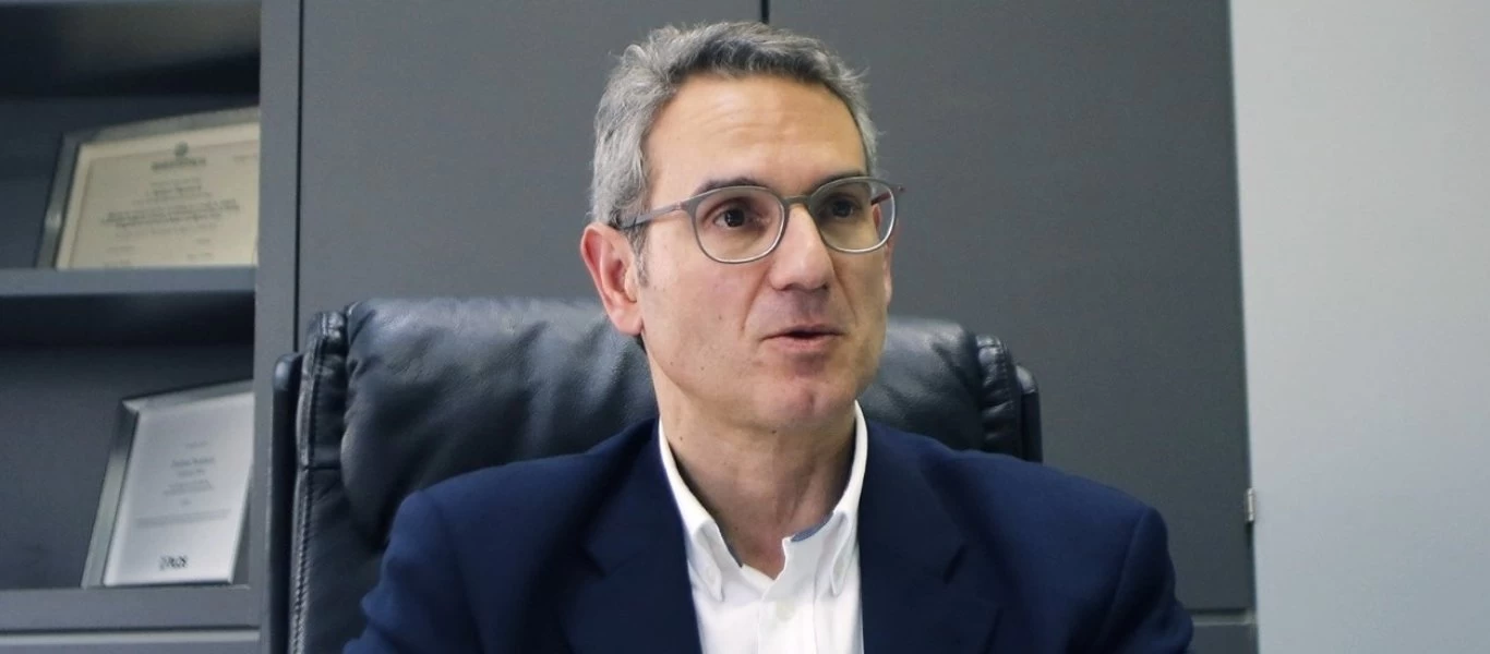 Τώρα κάνει και ο ιός διακρίσεις; - Σενάριο για 4ο κύμα που θα αφορά τους ανεμβολίαστους